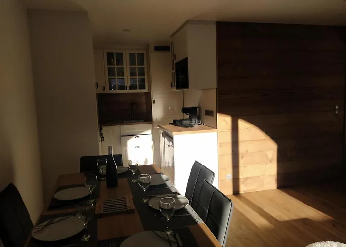 Val Set - Agreable 2 Pieces 6 Personnes A L'entree De Station Expose Sud Est Mae-7483 *